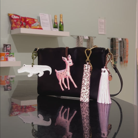 Reflektierende Handtaschen Charms – Stil & Sicherheit für unterwegs