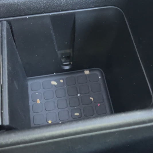 Saubergeist – Der clevere Auto-Innenraum-Reiniger aus Deutschland | Wiederverwendbar, abwaschbar & antibakteriell